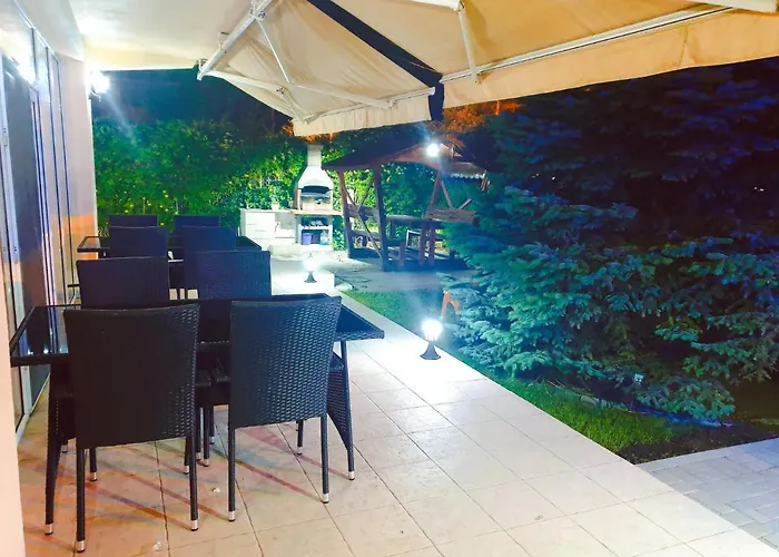 Πανσιόν Vila Lacramioara