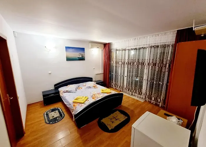 Πανσιόν Vila Lacramioara