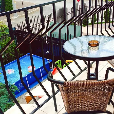 Vila Lacramioara エフォリエ・ノルド