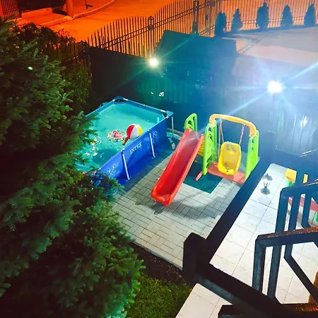 Vila Lacramioara エフォリエ・ノルド